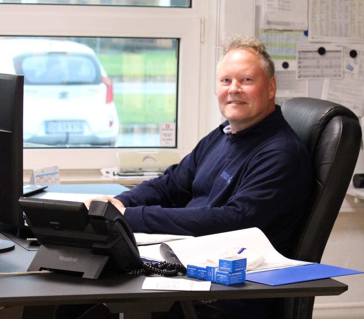 Bundgaard køleteknik skrivebordsarbejde